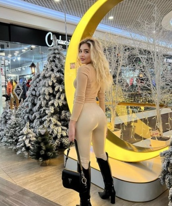 Надежда, 21 год, 2 размер груди